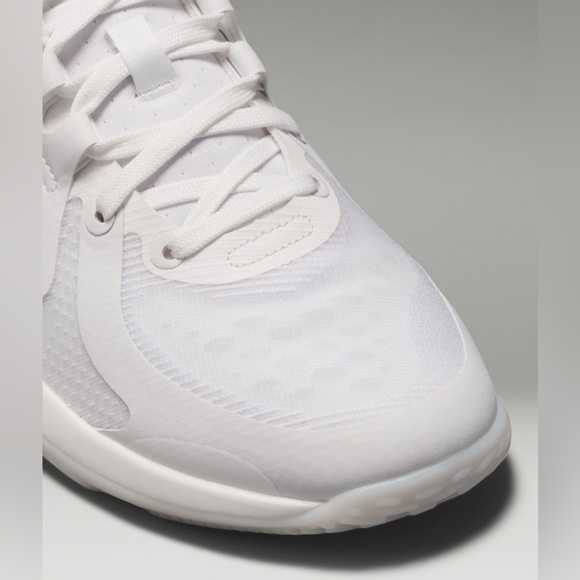 LULULEMON Women's Strongfeel Training Shoes - Picture 8 of 9